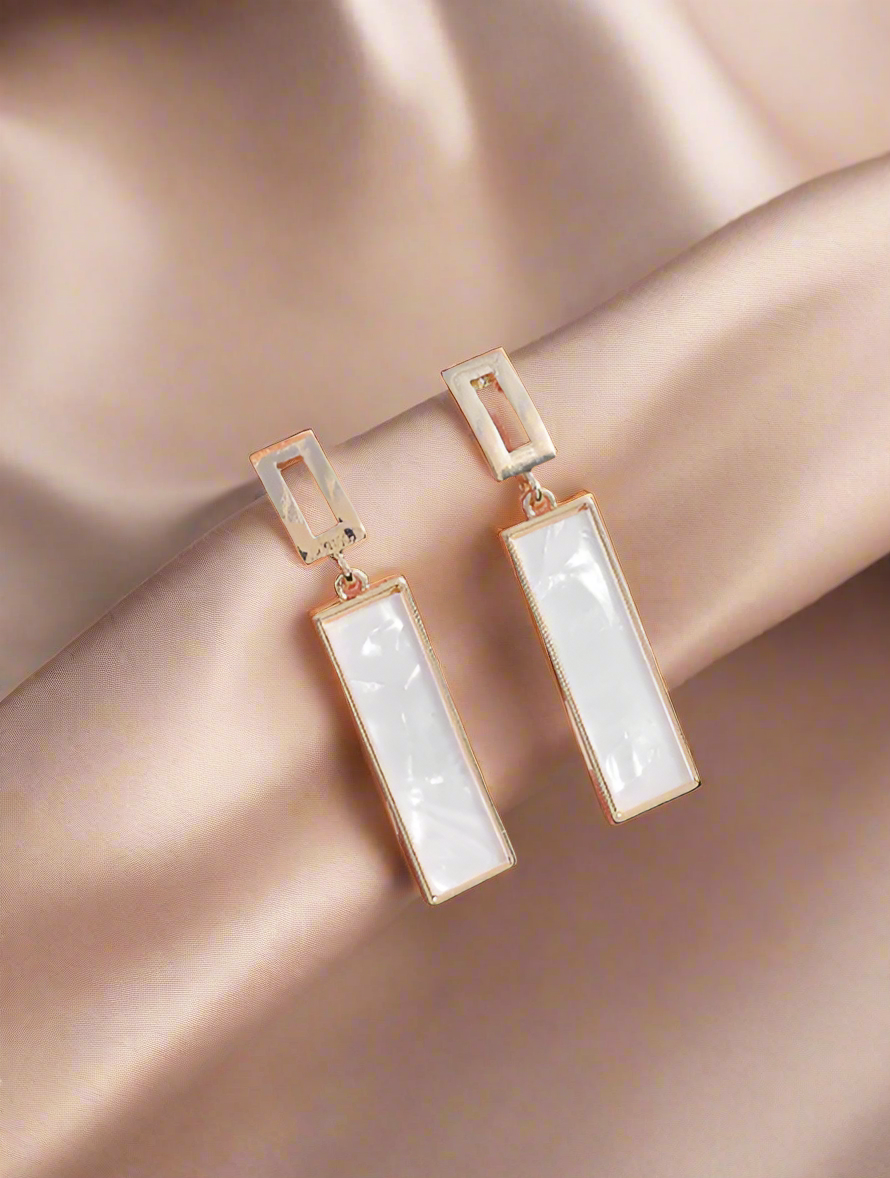 Elegant & Simple Vintage Style Long Rectangle Shaped Mother Of Faux Pearl Earrings